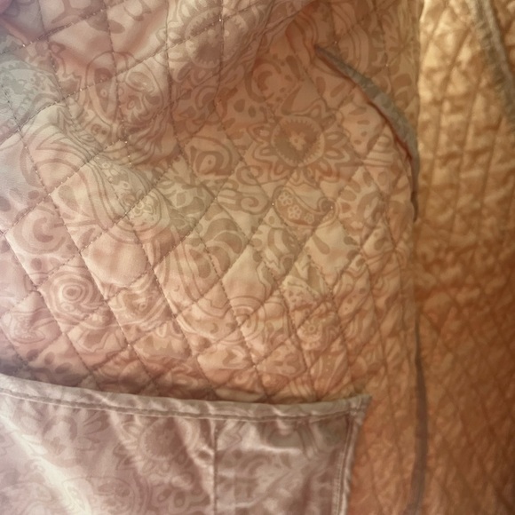 Women's Talbots Petites Tan Quilted Lightweight Vest, Size LP - Picture 7 of 9